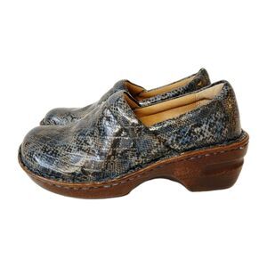 BOC Born Peggy Clogs Womens 6,5 Gray  Snake Print Slip On Chunky Heel